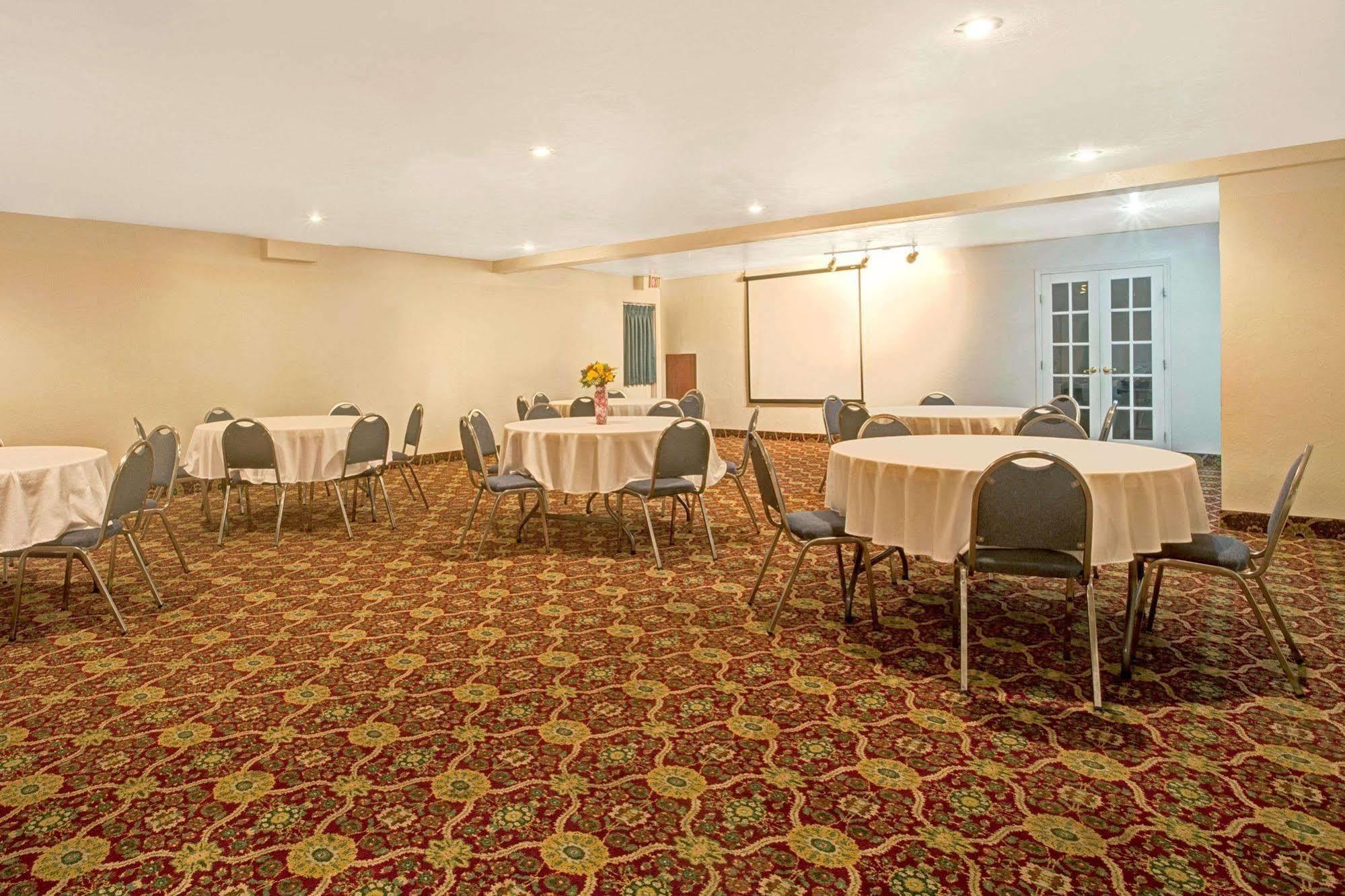 Quality Inn Oklahoma City South Exteriér fotografie