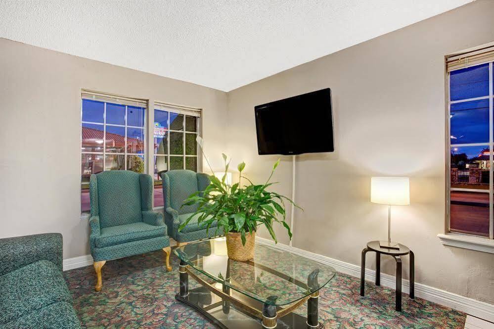 Quality Inn Oklahoma City South Exteriér fotografie